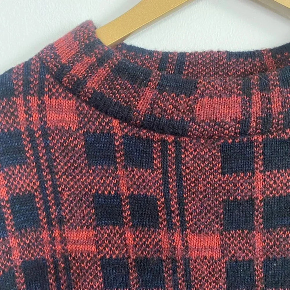 French Connection Plaid Houndstooth Wool Alpaca Blend Red and Black Sweater - Picture 5 of 9